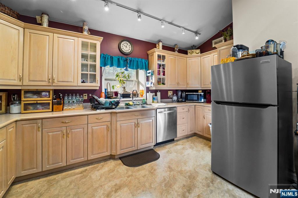 622 Berkshire Valley Road