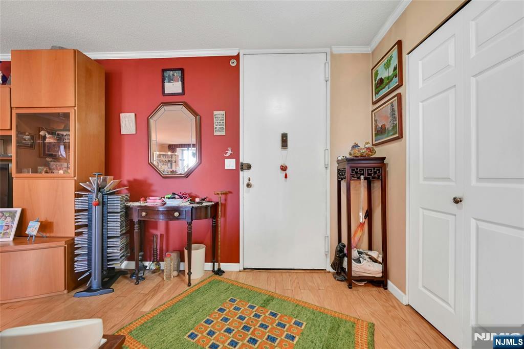 200 Winston Drive 1807