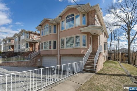 69-1 Myrtle Avenue Edgewater NJ 07020