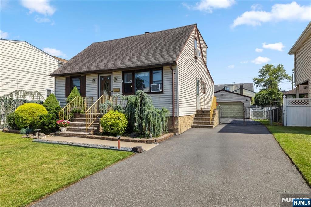 140 Platt Avenue