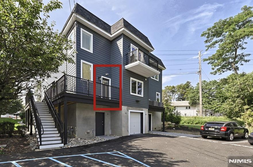 If you like NEW, you will immediately appreciate this refined 700+ sq ft unit in Pequannock! Built in 2022, the open-plan layout is ideal for entertaining or a cozy night at home. Designed to perfection, enjoy high-9ft ceilings, tons of natural light, hardwood floors and center kitchen island! The primary bedroom does not disappoint w/ glass sliders to exposed brick balcony! In-unit laundry, Central AC and parking! et.