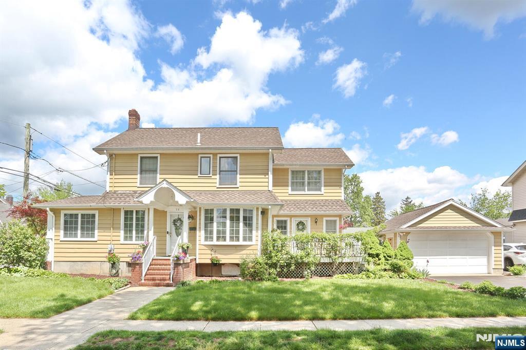 Property for Sale at 98 Mckinley Avenue, Hawthorne, New Jersey - Bedrooms: 3 
Bathrooms: 2 
Rooms: 7  - $624,900