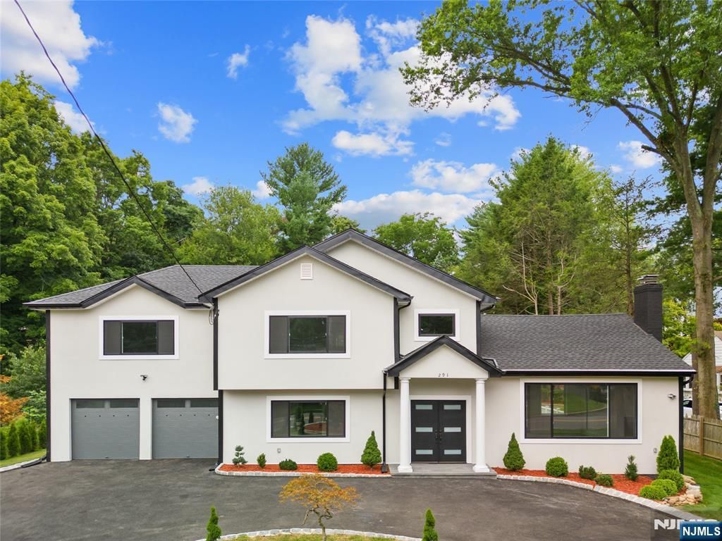 Photo of 291 Tappan Road, Norwood, NJ 07648 (MLS # 25023359)