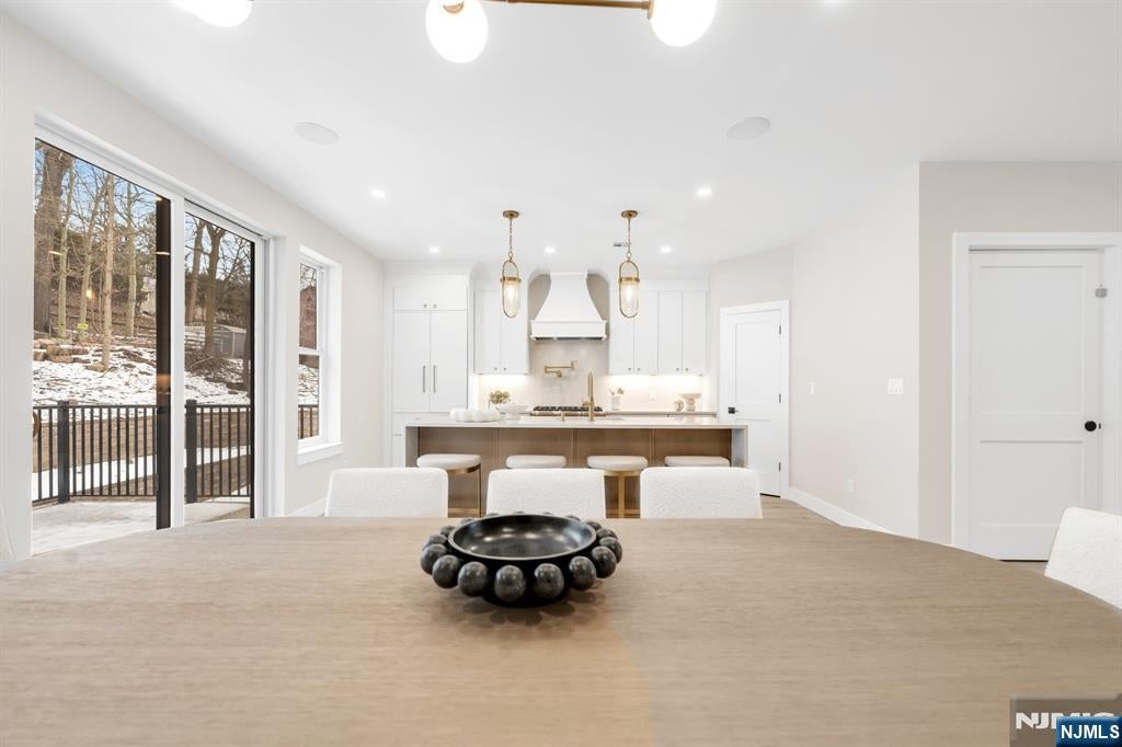 188 Broadway 8
