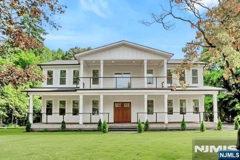 Photo of 276 Werimus Road, Woodcliff Lake, NJ 07677 (MLS # 26038363)
