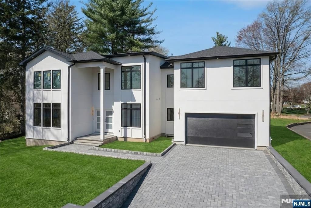 Photo of 150 Howland Avenue, River Edge, NJ 07661 (MLS # 26016670)