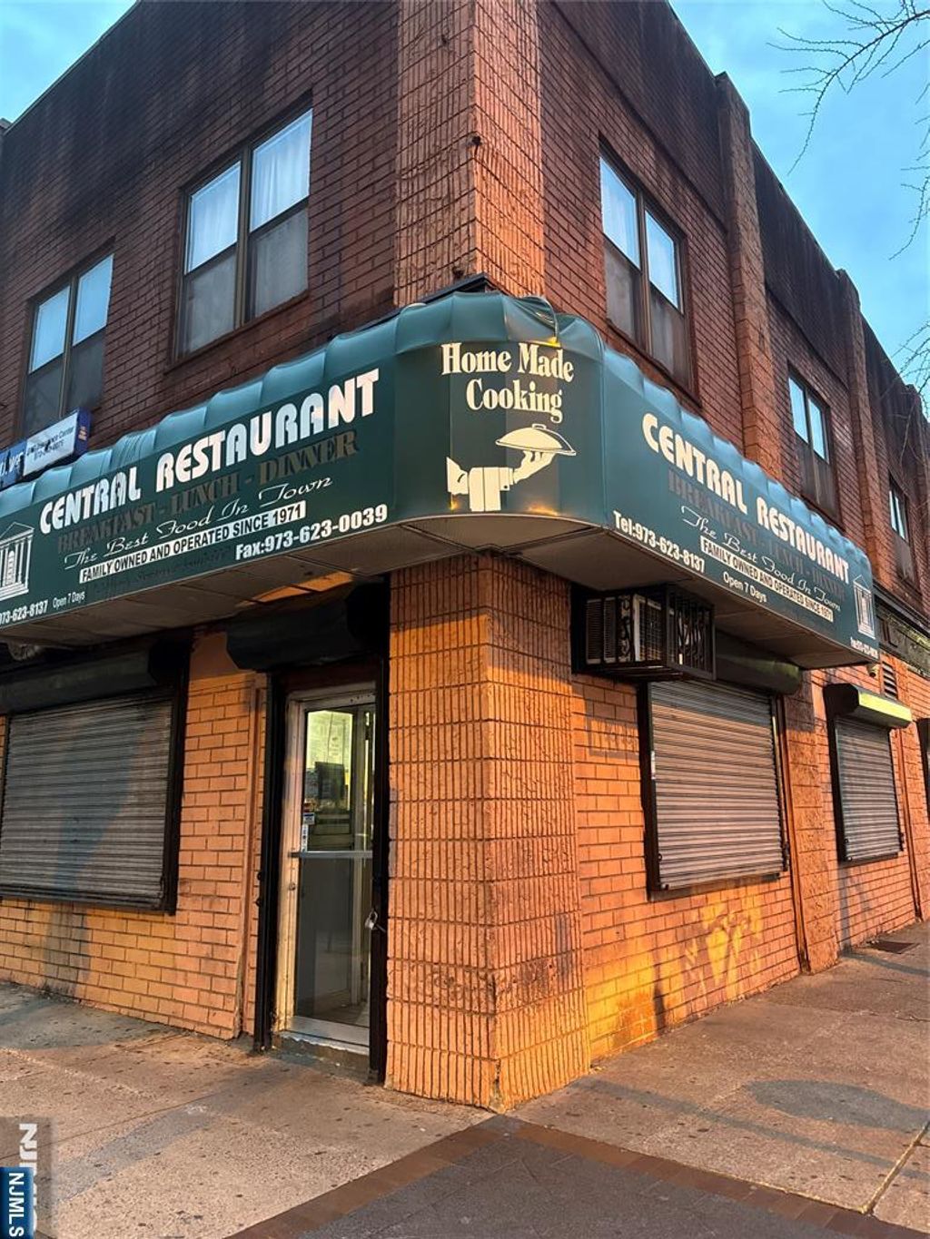 Photo of 30 Central Avenue #2B, Newark, NJ 07102 (MLS # 25040298)