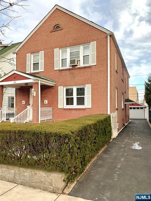 MLS: 25006224