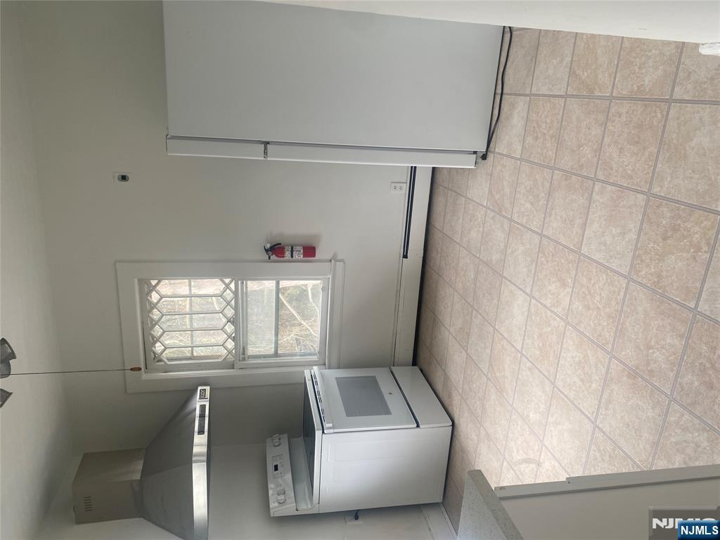 30 N Demarest Avenue