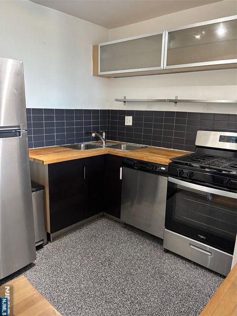 2100 Linwood Avenue Unit 5E, Fort Lee, NJ 07024 - MLS#: 25009230