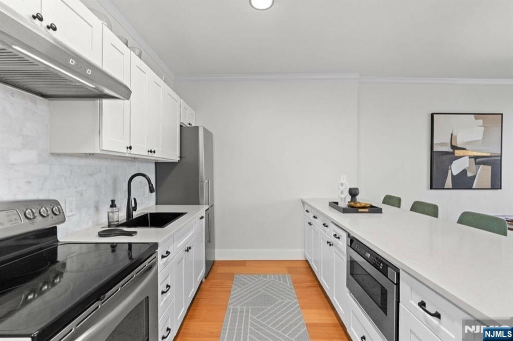 200 Grand Cove Way 5N