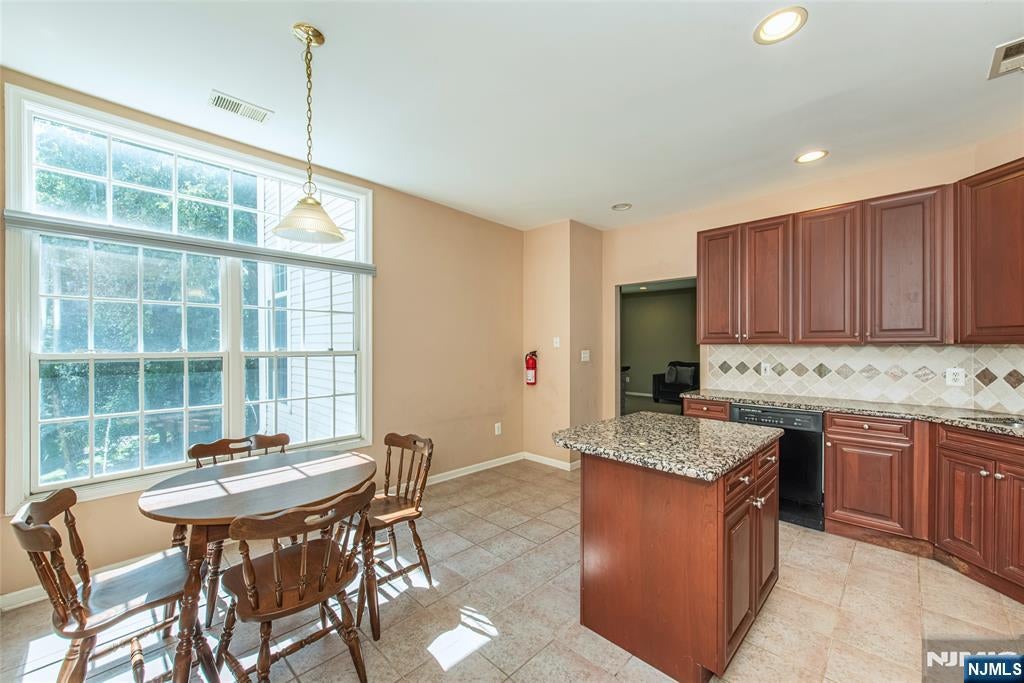 121 Turlington Court