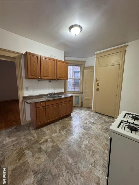 Photo of 43 66th St, West New York, NJ 07093 (MLS # 26001218)