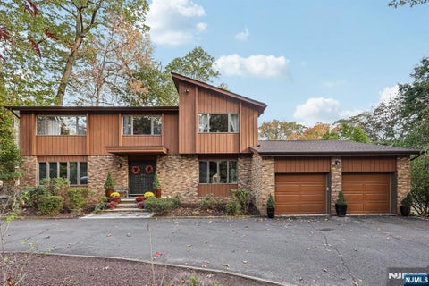Photo of 76 Church Street, Alpine, NJ 07620 (MLS # 26035969)