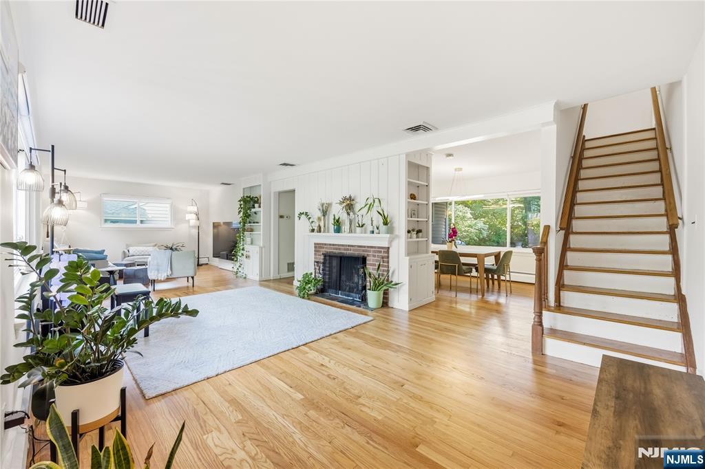 48 Jefferson Avenue