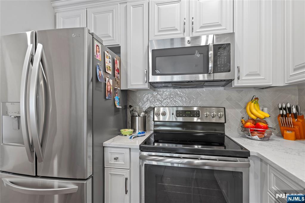 22 Ave At Port Imperial 417