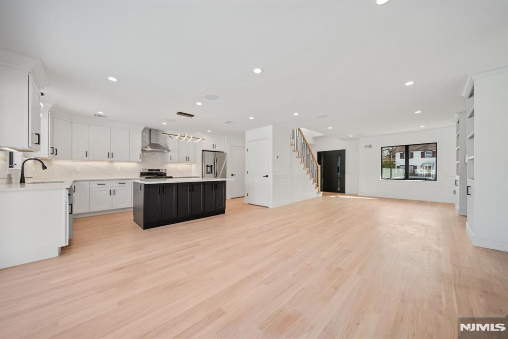 23-17 Berkshire Road