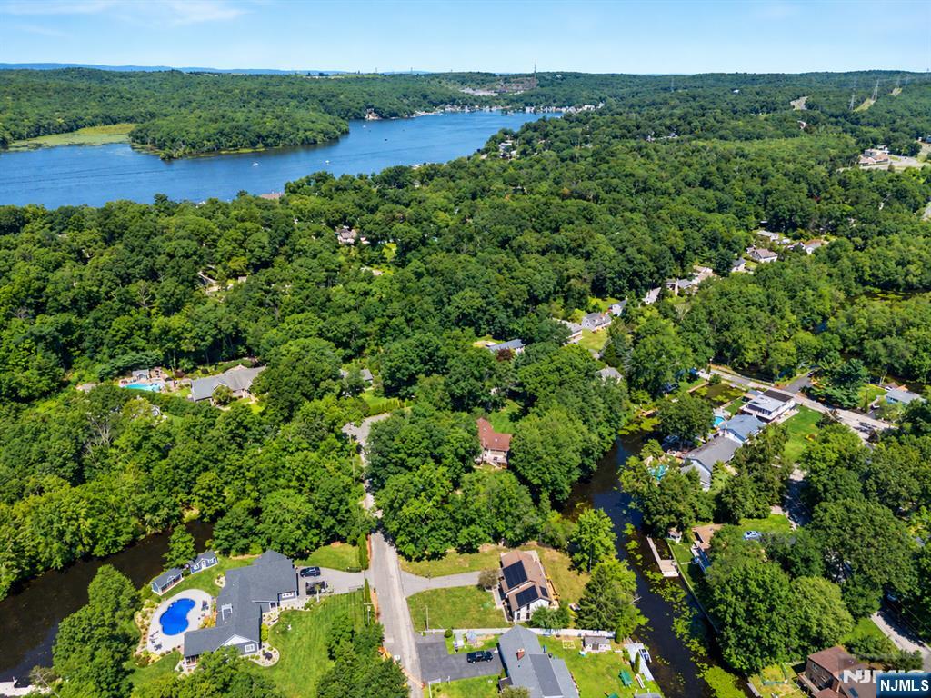 5 Three Rivers Drive