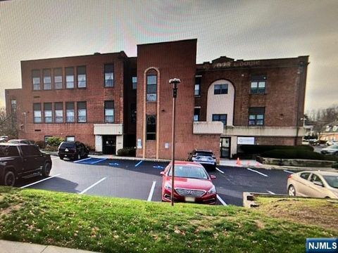 Photo of 124 Main St #211, Denville Township, NJ 07834 (MLS # 26010925)