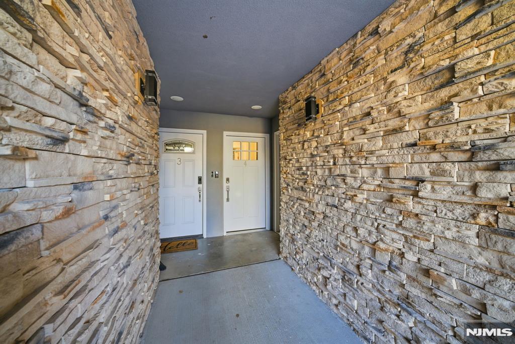 93 Prospect Street 4