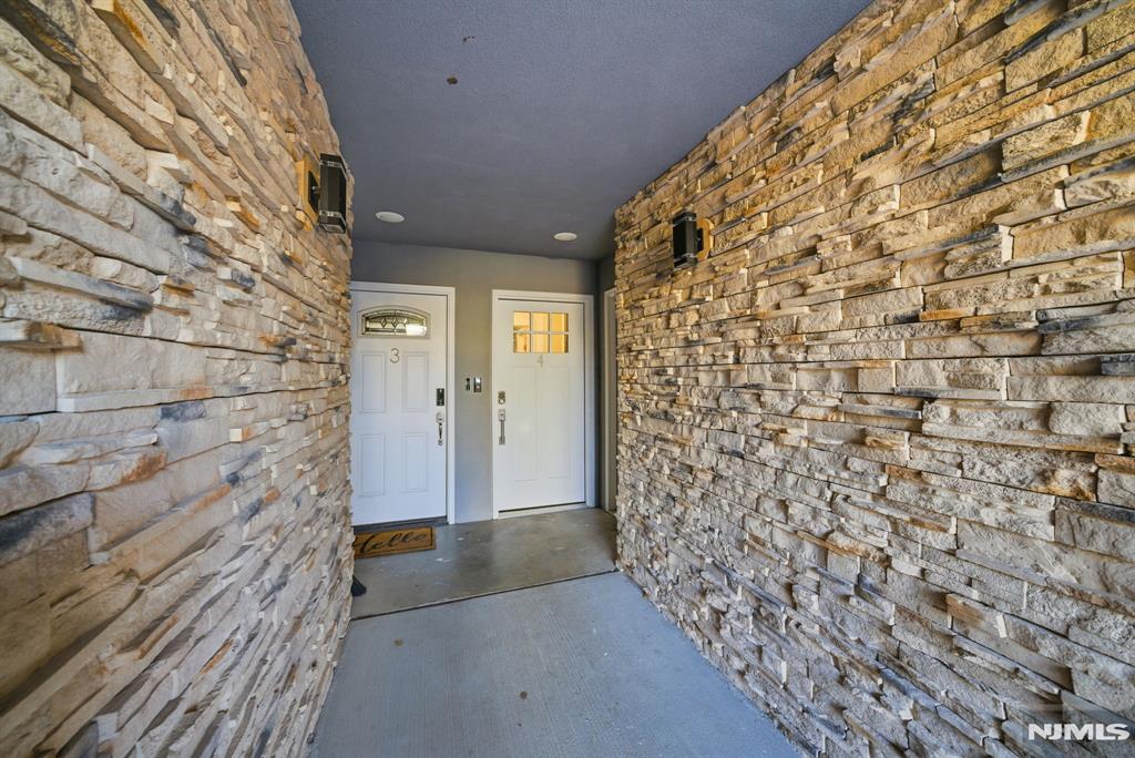 93 Prospect Street 4