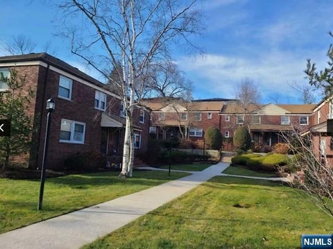 Photo of 2207 Center Ave, Fort Lee, NJ 07024 (MLS # 26021405)