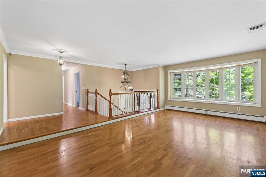 Photo of 51 Anderson Avenue, Englewood Cliffs, NJ 07632 (MLS # 26017937)