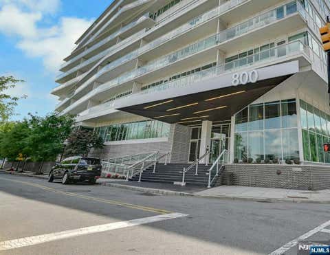 Photo of 800 Ave At Port Imperial #910, Weehawken, NJ 07086 (MLS # 26027119)