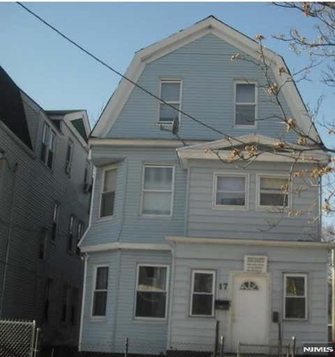 Photo of 17 Cedar ST #3rd Floor, Newark, NJ 07106 (MLS # 26026860)