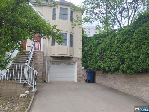 Photo of 277 3rd Street, Hackensack, NJ 07601 (MLS # 26016656)