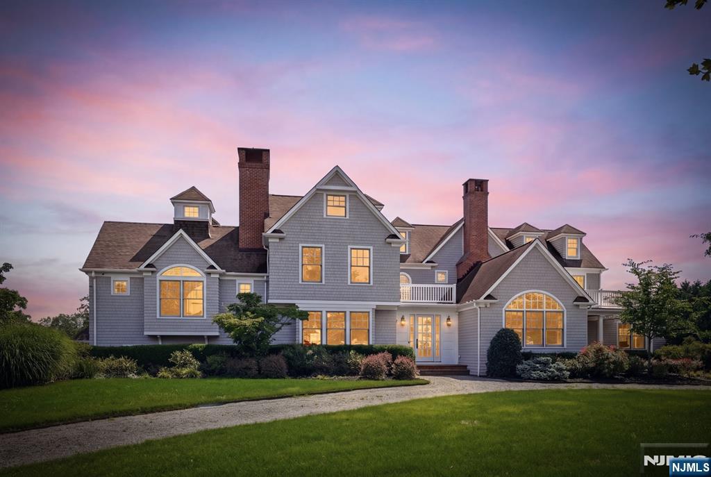 13 Rivers Edge Drive