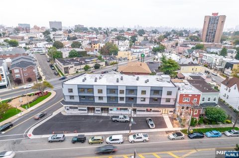 Photo of 44 Bergen Blvd #2, Fairview, NJ 07022 (MLS # 25041716)