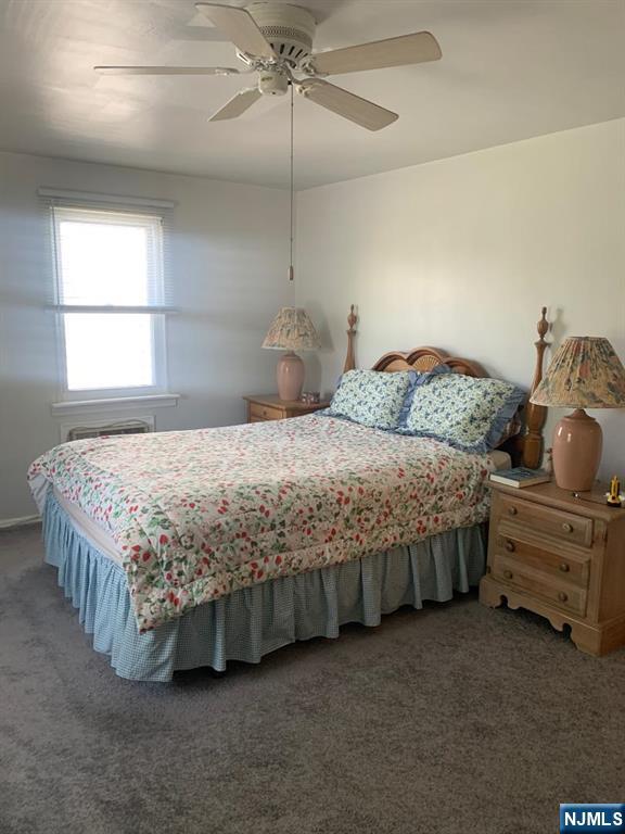 65 Macarthur Avenue 2nd floor