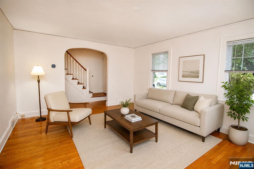 Homes for Sale in Northern NJ | ThisIsRiverEdge.com 16 Wolcott Road