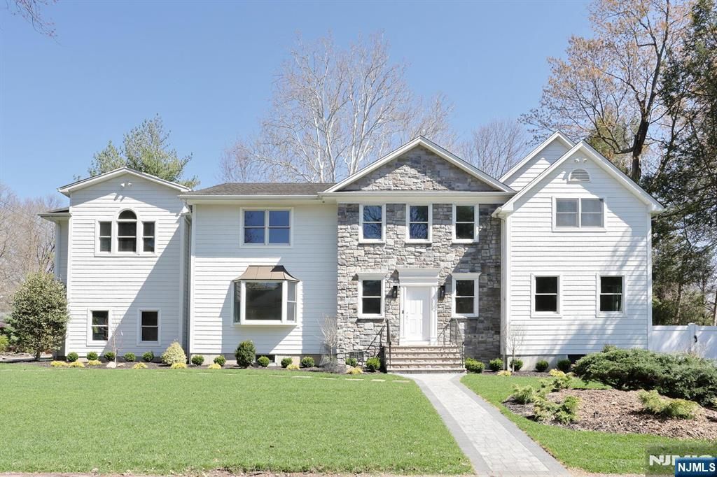 Photo of 337 Franklin Street, Haworth, NJ 07641 (MLS # 26012040)