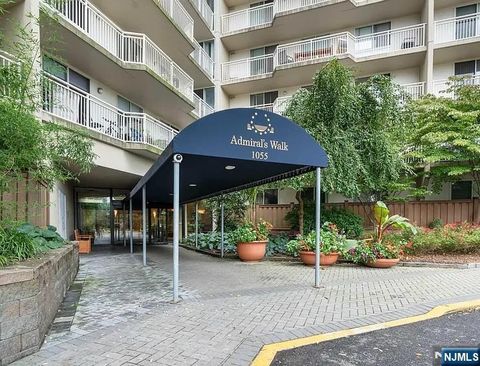 Photo of 1055 River Rd #503, Edgewater, NJ 07020 (MLS # 25040234)