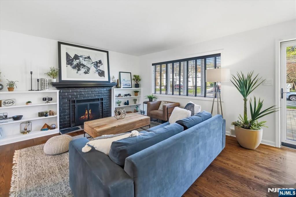 418 Fairfield Avenue