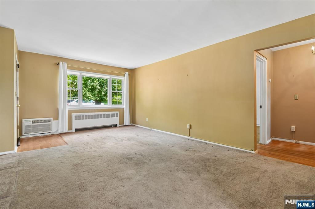 18 Wedgewood Drive 25