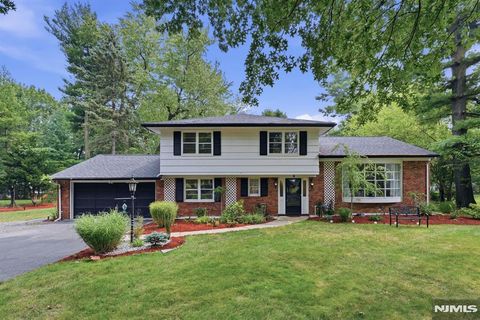 Photo of 44 Northrop Lane, Tenafly, NJ 07670 (MLS # 26027002)