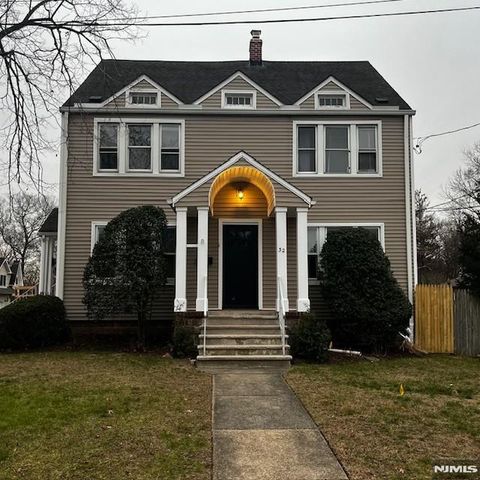 Photo of 32 Ontario St, Dumont, NJ 07628 (MLS # 26008736)