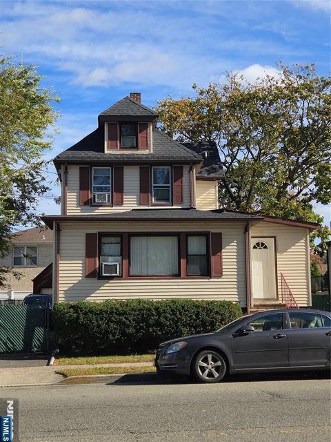 Photo of 381 Mola Boulevard, Elmwood Park, NJ 07407 (MLS # 26000347)