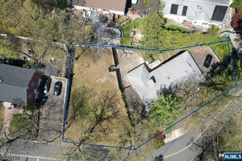 27 Edgemont West Orange NJ 07052