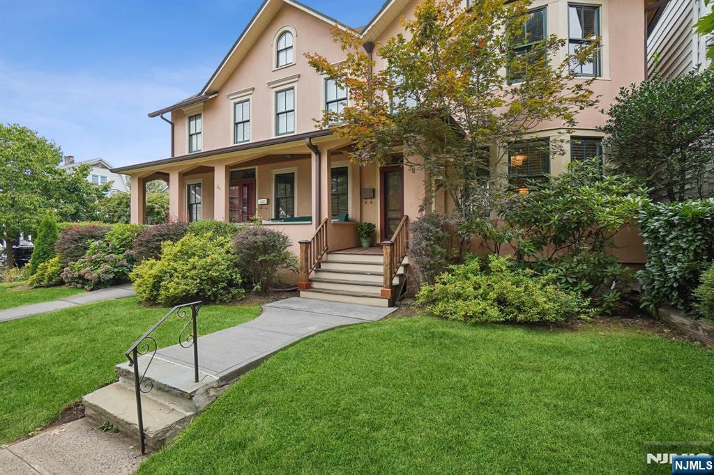 38 Montague Place