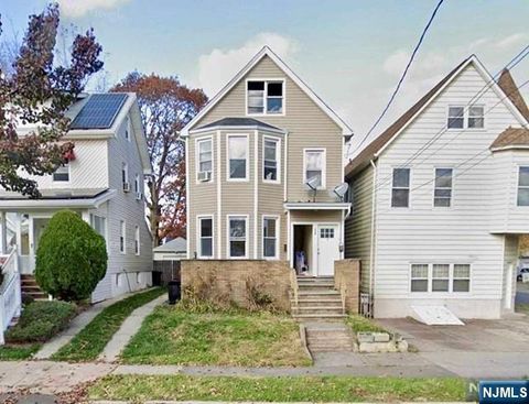 Photo of 204 Demott Ave #2, Clifton, NJ 07011 (MLS # 26005966)