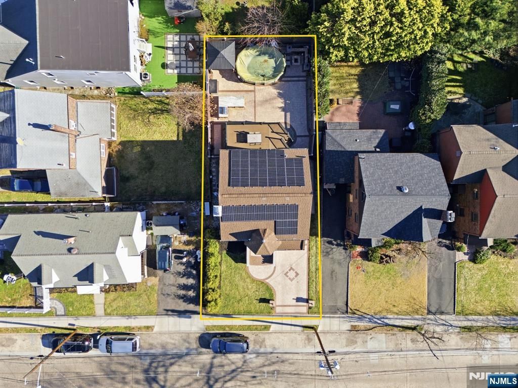 Photo of 9 New Brier Lane, Clifton, NJ 07012 (MLS # 26007221)