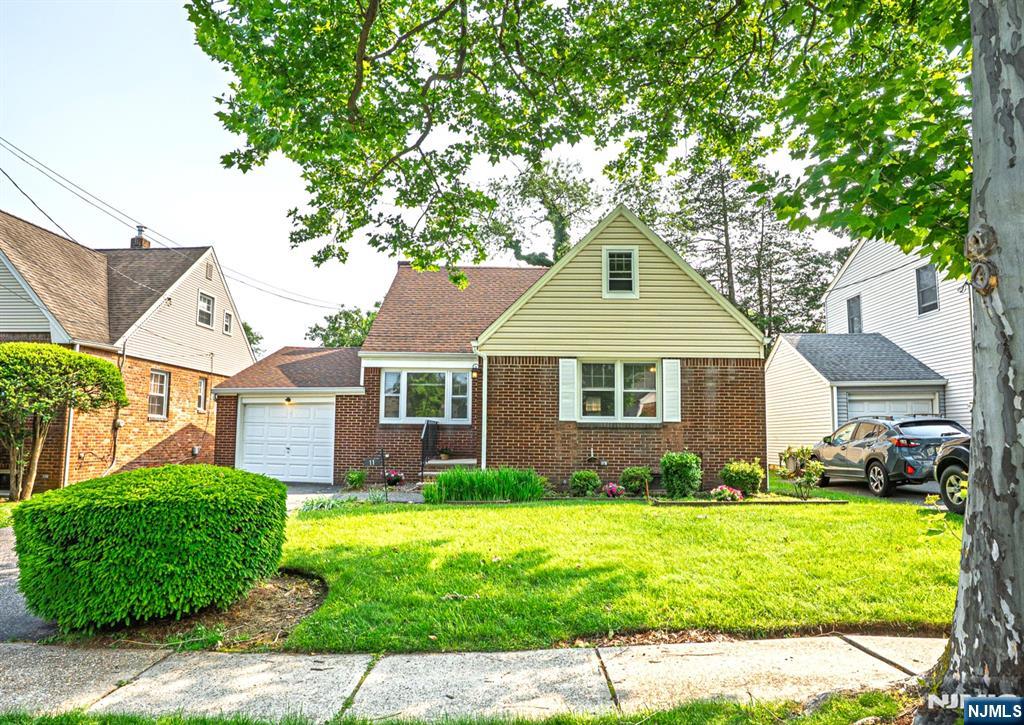 11 Newman Avenue