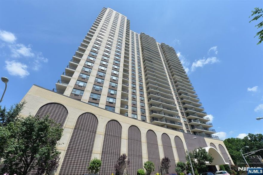 Step inside and take in the direct view of Manhattanâ€”or better yet, relax on your private terrace and enjoy sweeping views of the Hudson River and skyline beyond. Just south of Braddock Park, this condo offers an unbeatable location and an ideal Manhattan commute. The apartment is move-in ready and comes with underground parking and a welcoming doorman. While the buildingâ€™s pool is currently closed for improvements, the assessment for this unit has already been fully paidâ€”no added cost to you. Comfort, convenience, and stunning viewsâ€”this one has it all!