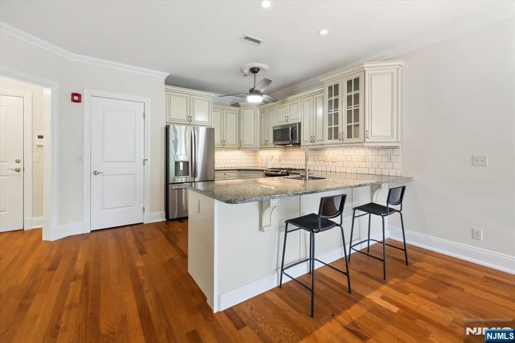 1206 Rio Vista Lane