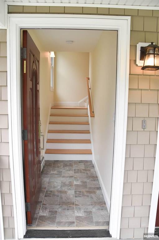 52 Hill Street 2nd Floor