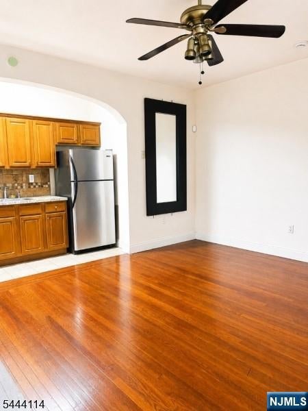 5 Pomona Avenue 4A